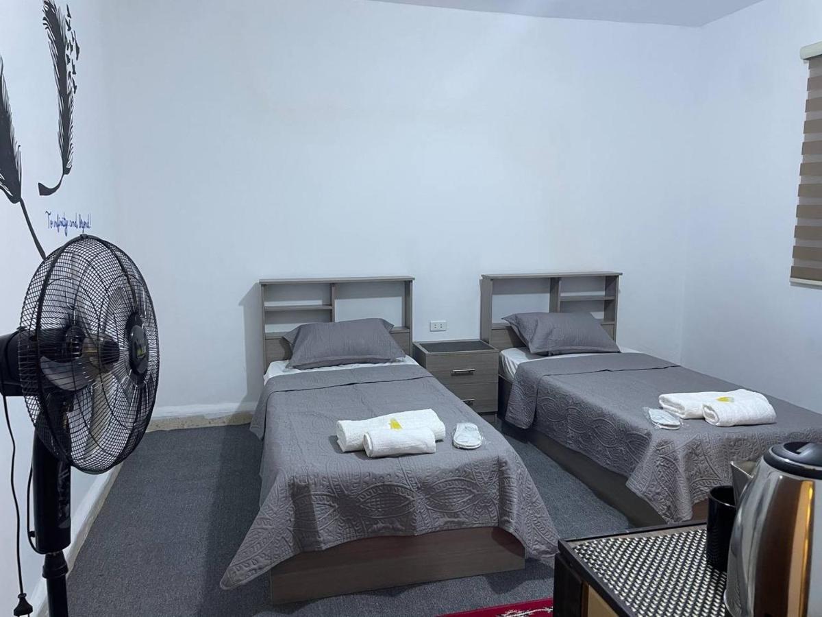 Petra B12 Hostel Vádi Músza Kültér fotó