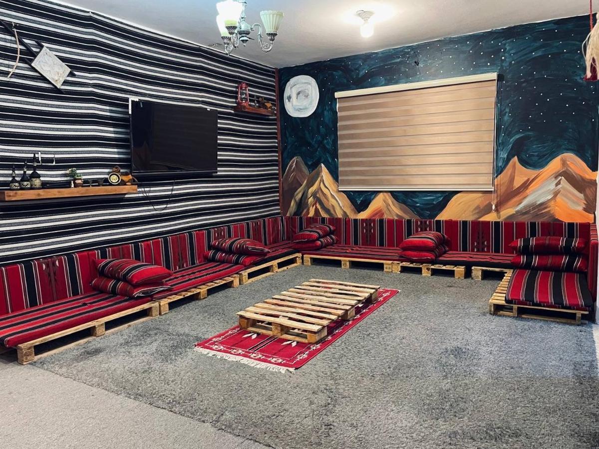 Petra B12 Hostel Vádi Músza Kültér fotó